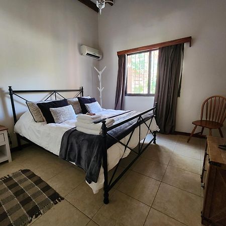 Pinar De Hurtado Colonia del Sacramento Room photo